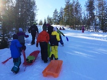 Talvihässäkän pulkkamäki